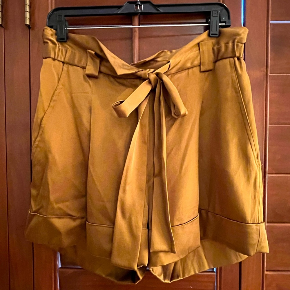 Robert Rodriguez Designer Silk Dark Gold Shorts. 100% Silk.